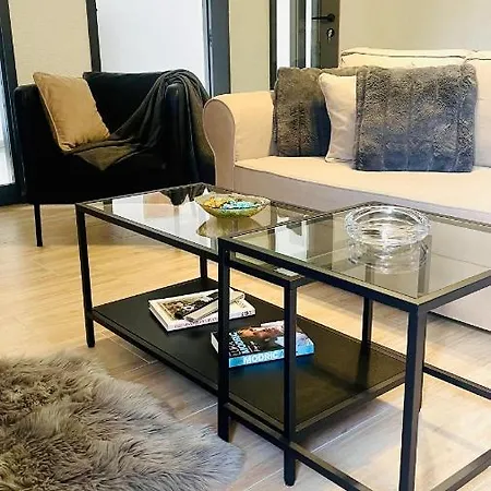 Modern With Fireplace & Stylish Kitchen Kanfanar